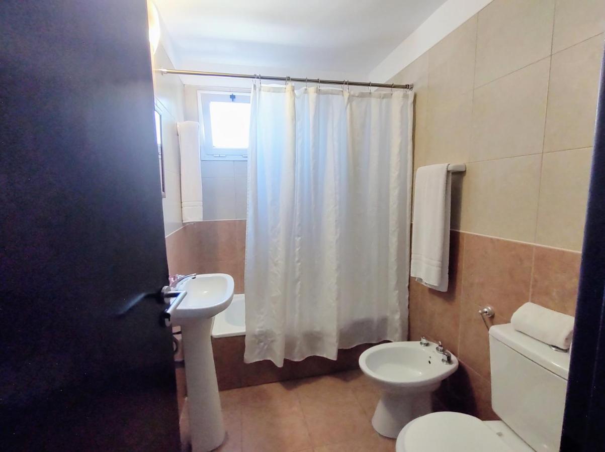 Urquiza Suites Салта Екстериор снимка