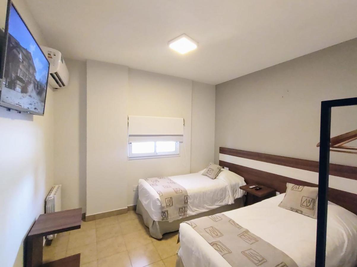 Urquiza Suites Салта Екстериор снимка